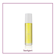 Load image into Gallery viewer, Bottle of yellow liquid with a white cap on a white background, featuring the brand 'hartgoet'.