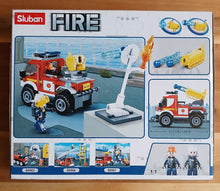 Load image into Gallery viewer, Sluban Fire Engine Building Set – 192 Pieces