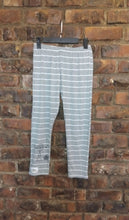 Load image into Gallery viewer, Grey &amp; White Stripe Leggings
