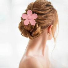 Load image into Gallery viewer, Daisy Jaw Hair Clip - Antique Pink
