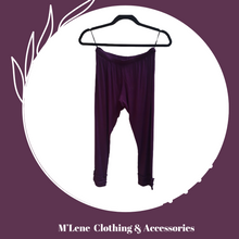 Load image into Gallery viewer, Purple leggings
