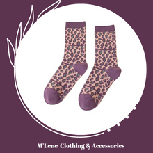 Load image into Gallery viewer, Socks - Leopard Print - Purple
