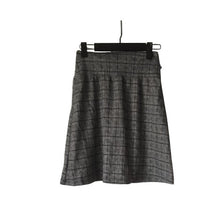 Load image into Gallery viewer, Winter Mini Skirt - Grey
