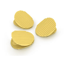 Load image into Gallery viewer, 3 Clips in the form of potato chips 
