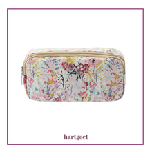 Load image into Gallery viewer, Floral patterned pouch with 'hartgoet' branding on a white background
