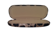 Load image into Gallery viewer, Leopard Print Glasses Case
